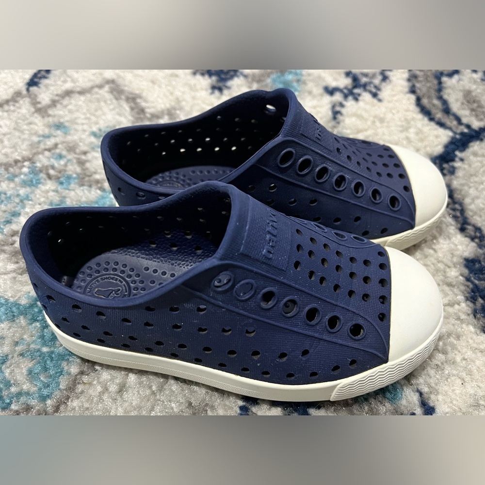 NATIVE Jefferson Kids Navy Blue Jefferson Sneakers C8